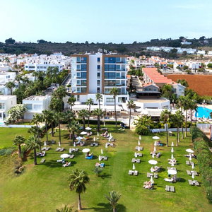 Sejur Leonardo Crystal Cove & Spa By The Sea - Adults Only vacanta Ayia Napa
