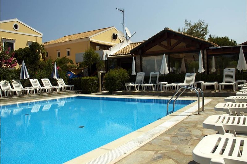 dal travel Nireas Resort Corfu
