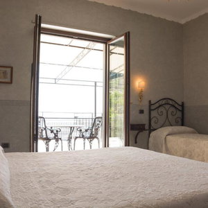 Hotel Sunrise cazare Maiori