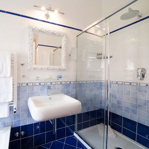 Hotel Maiure Amalfi Coast B&B cazare Maiori