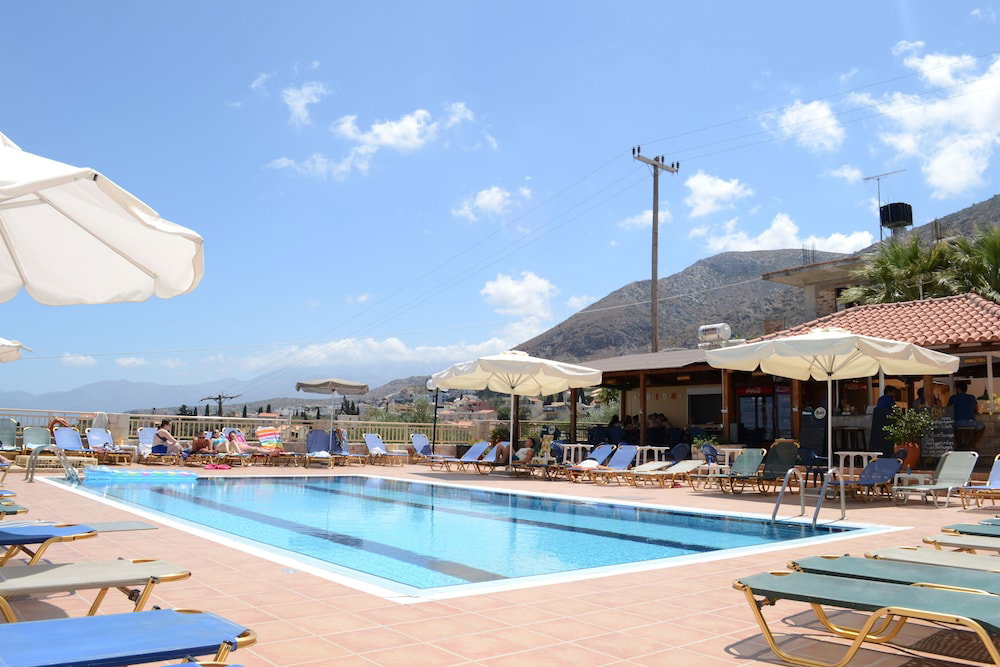 Hotel Frida Village