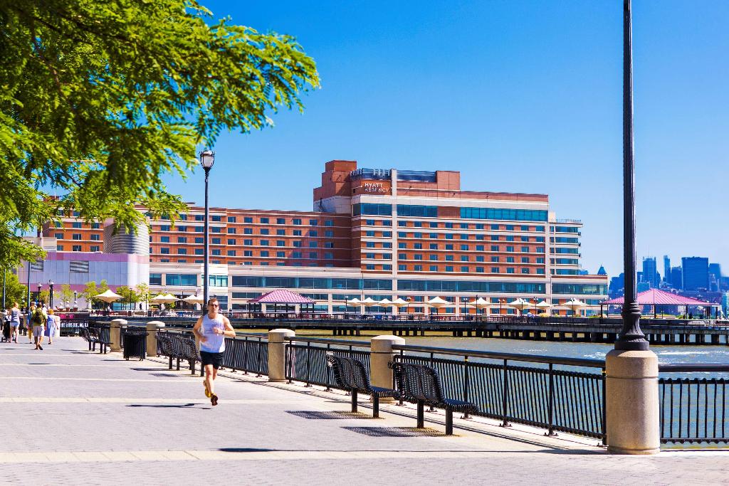 Hotel Hyatt Regency Jersey City On The Hudson