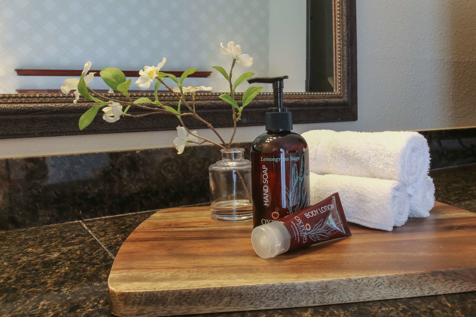 Oxford Suites Pismo Beach