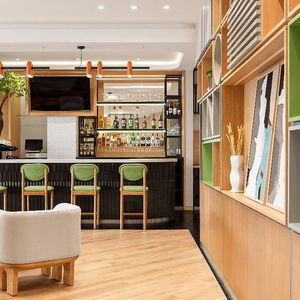 Hotel Holiday Inn Almaty cazare Almaty