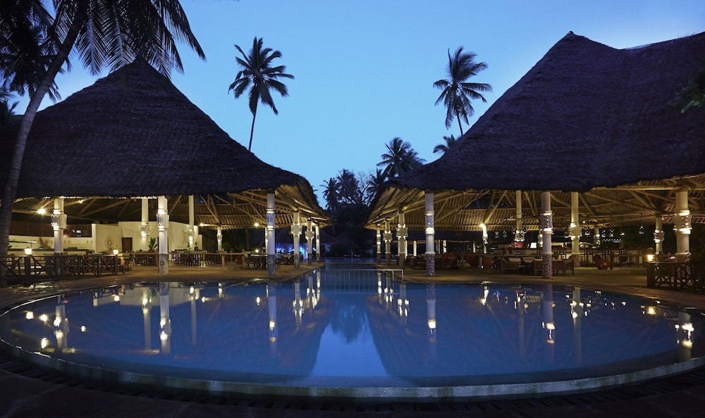 Neptune Village Beach Resort & Spa - All Inclusive