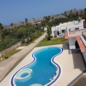 Hotel Queens Chateau Boutique Villa cazare Diani Beach