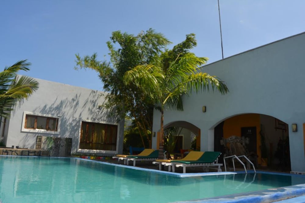 Hotel Ritam Getaways