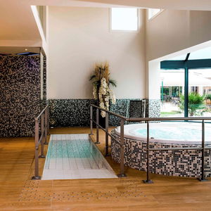 Hotel Novotel Clermont Ferrand cazare Clermont-Ferrand