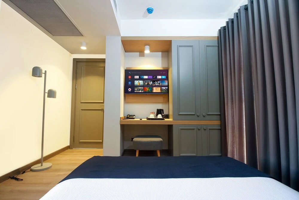 Mellow Blue Hotel