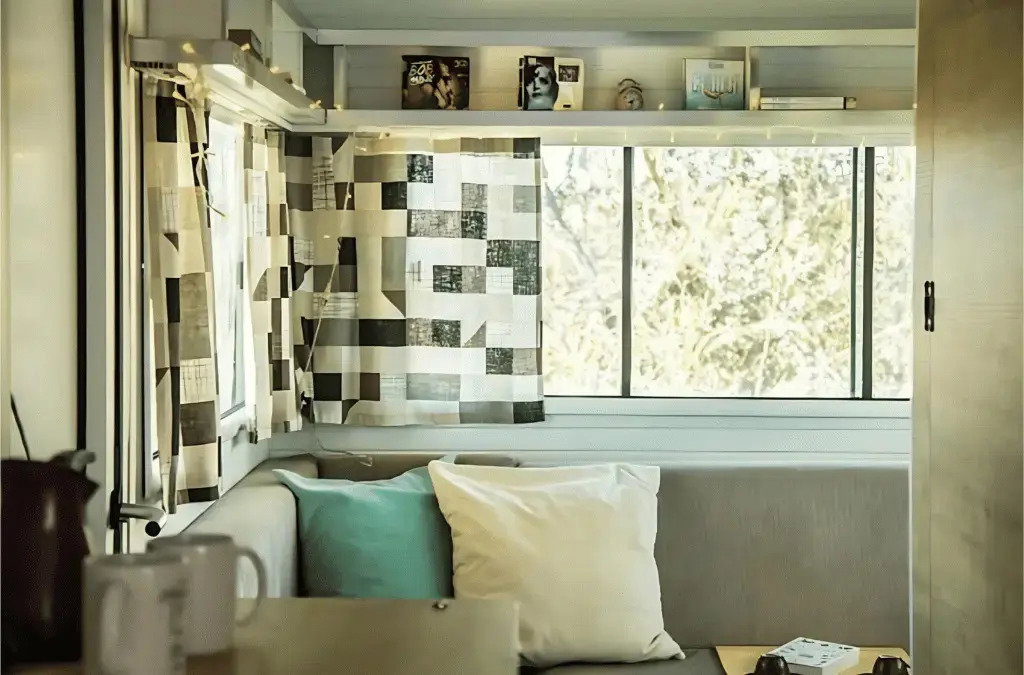 Hotel Mona Glamping Caravan Suites