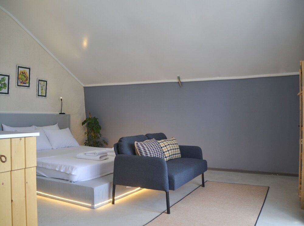 Hotel Quonset Glamping