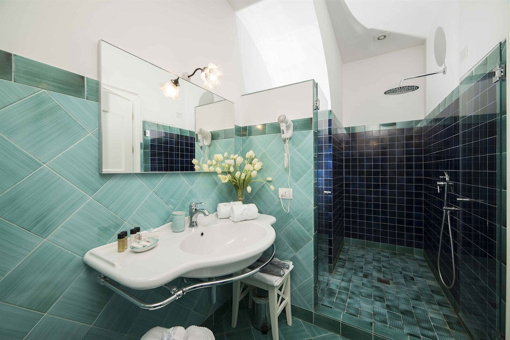 Palazzo Suriano Heritage Hotel