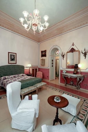 Hotel B&B Flora House cazare Vietri sul Mare
