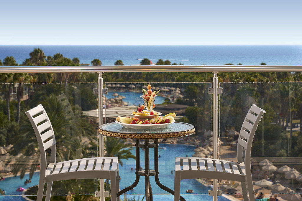 dal travel Seaden Sea World Resort & Spa