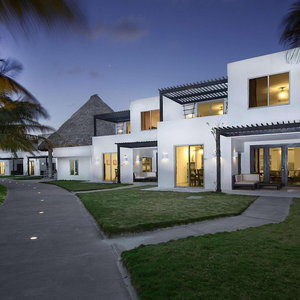 Hotel Las Terrazas Resort And Residences cazare San Pedro
