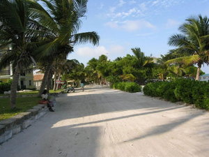 Hotel Seven Seas Resort cazare San Pedro