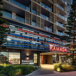 Hotel Ramada By Wyndham Vetroblu Scarborough Beach cazare Scarborough