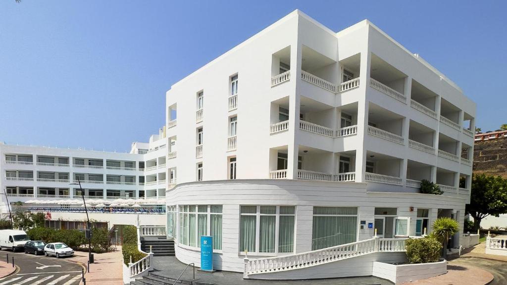 Hotel Bluesea Lagos De César