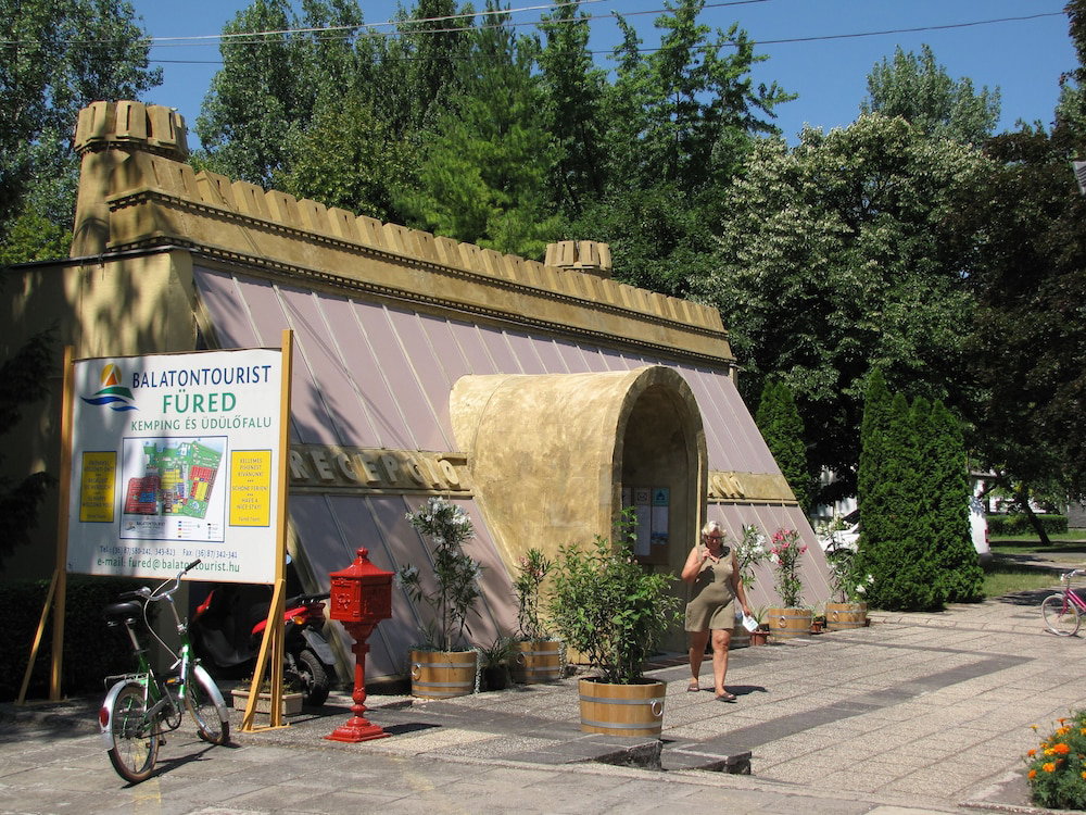 Hotel Balatontourist Füred Kemping&Üdülőfalu