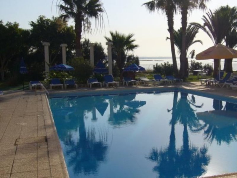 Hotel Lenios Beach