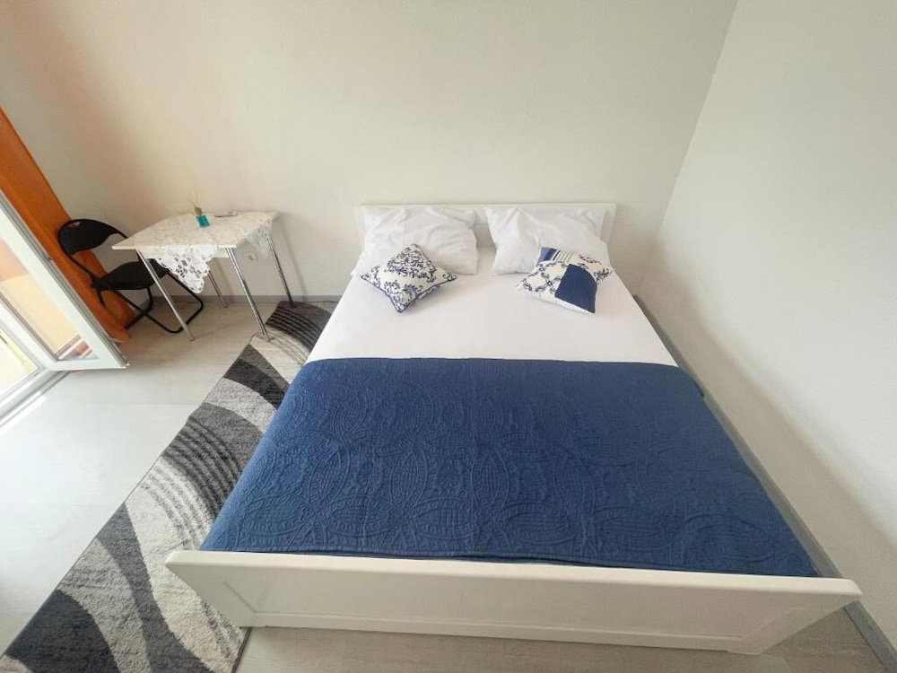 Hotel Apartmani Florijan 2