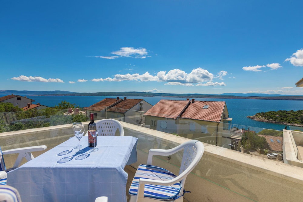 Apartment Mirta 1