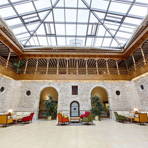 Hotel Azz Penafiel Las Claras cazare Penafiel