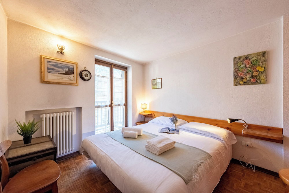 Hotel Graceful Apartment In Courmayeur