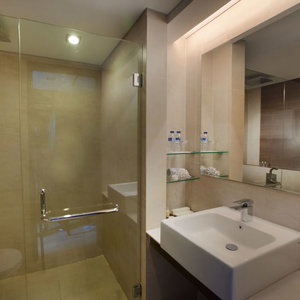Sejur D’primahotel Seminyak (Ex Sense Hotel) vacanta Bali