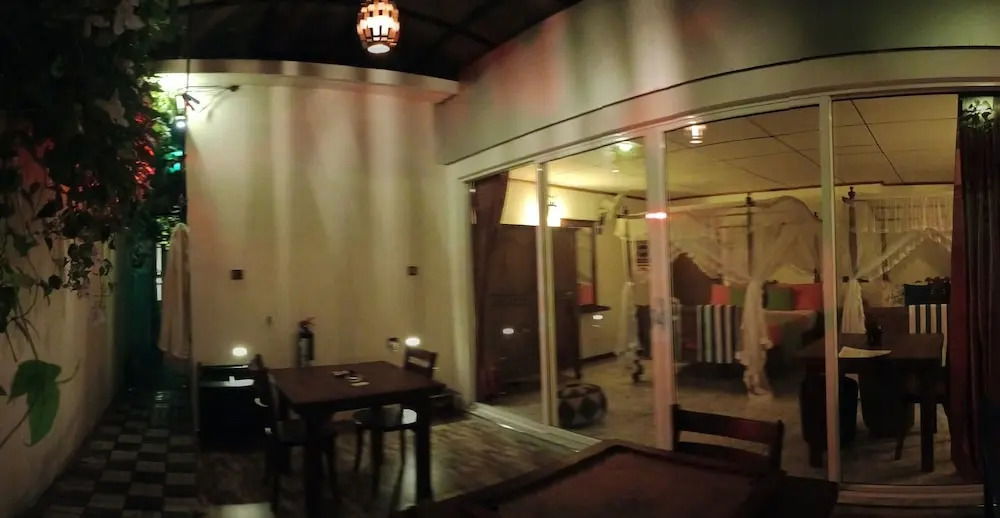 Hotel Suriya Guest Home Stay Mirissa