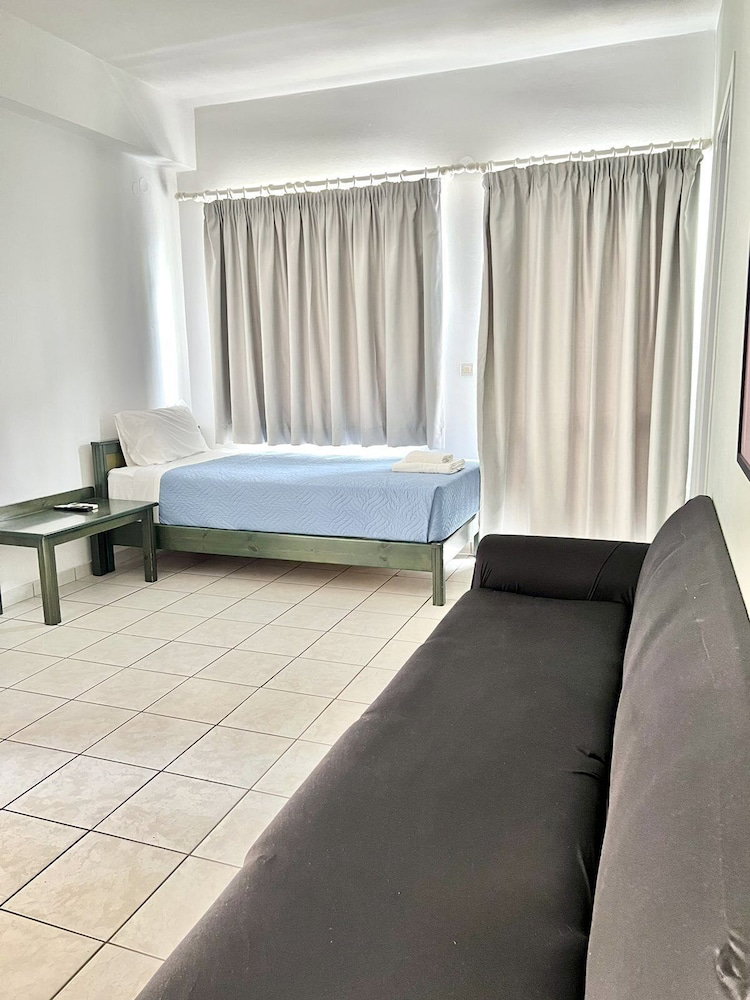 Mediterranea Apartments