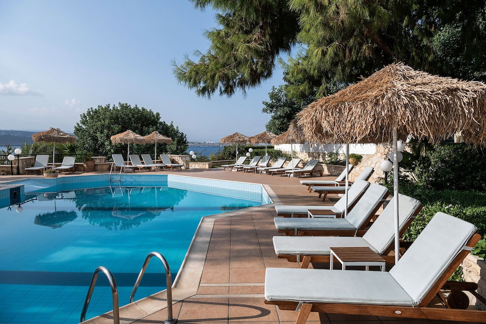 Hotel Alianthos Suites