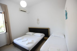 Hotel Bunec Beach Resort cazare Lukove