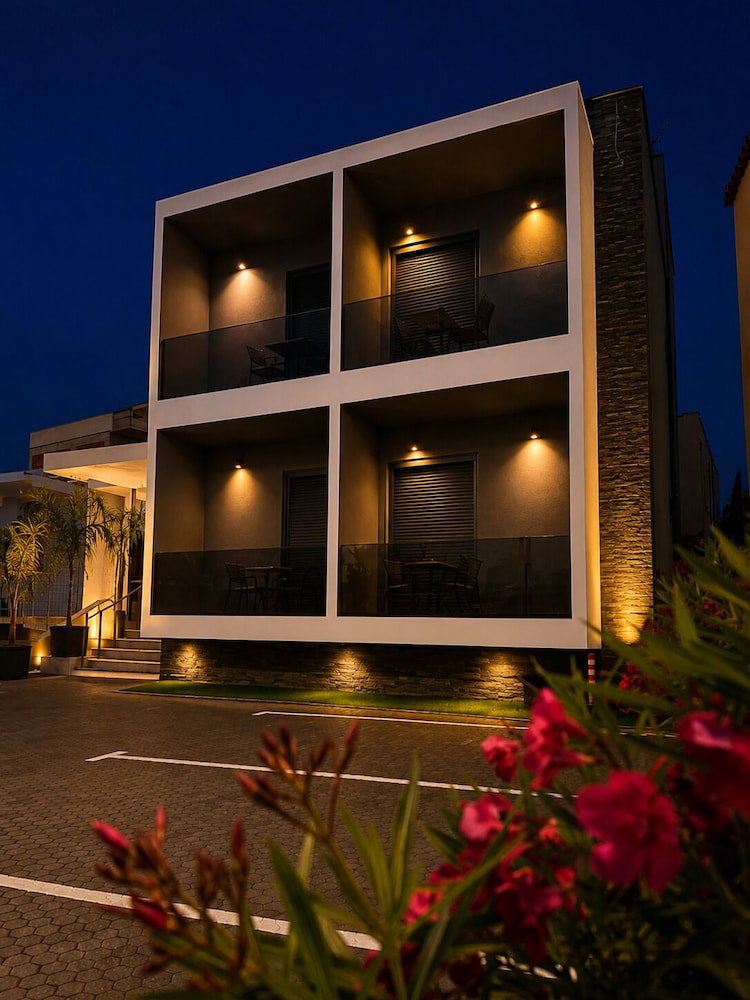 Hotel Kevin's Aparthotel