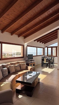 Hotel Almar
