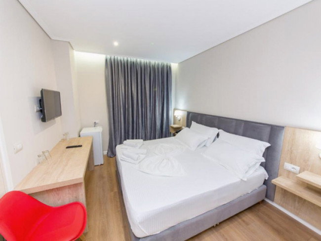 Class Hotel