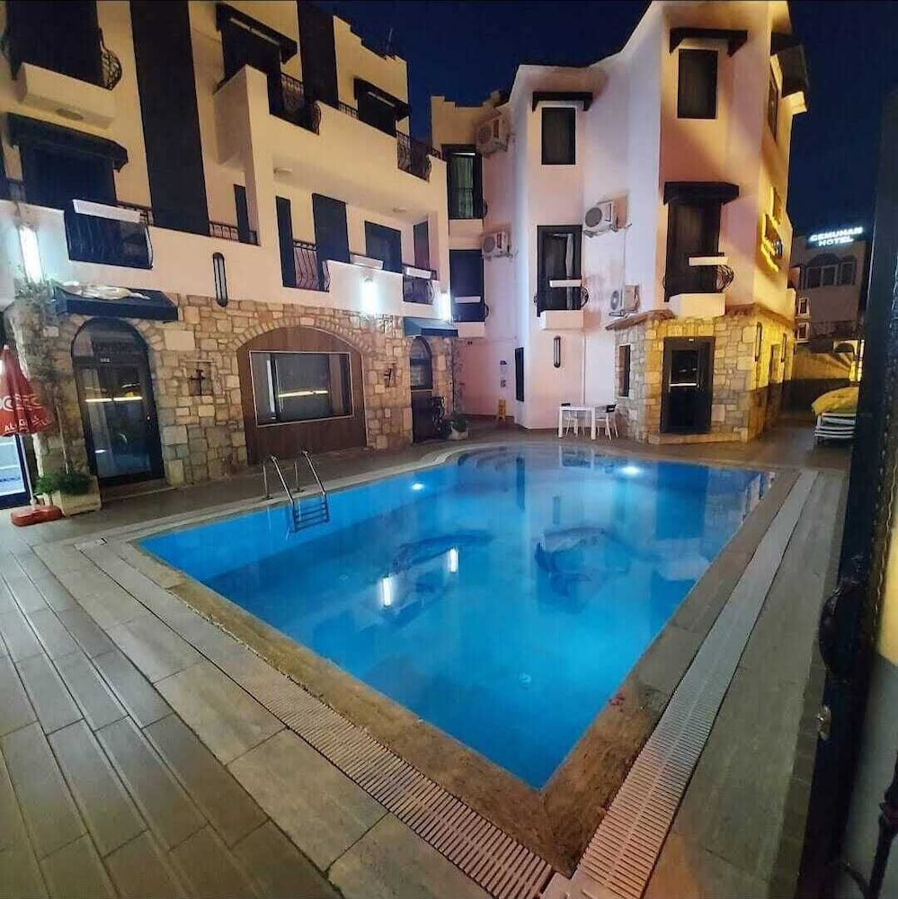 Hotel Wb Weekend Otel