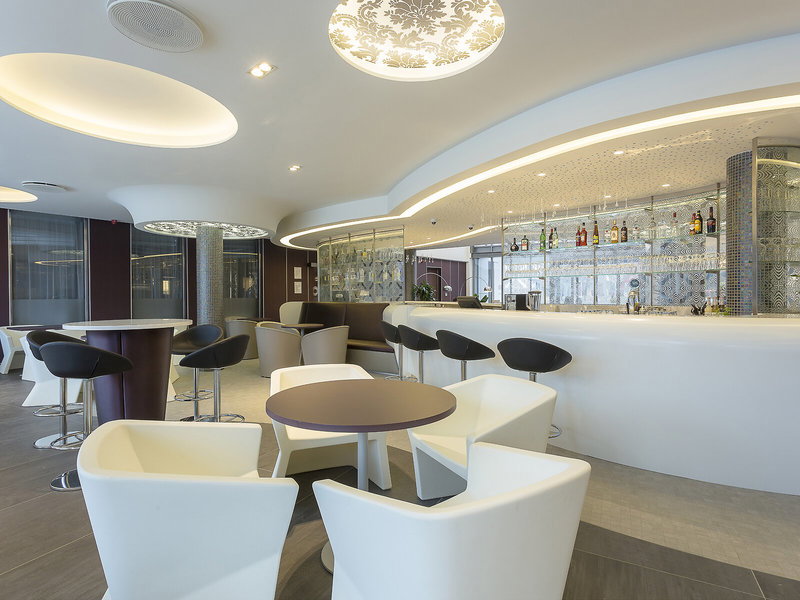 Hotel Aura