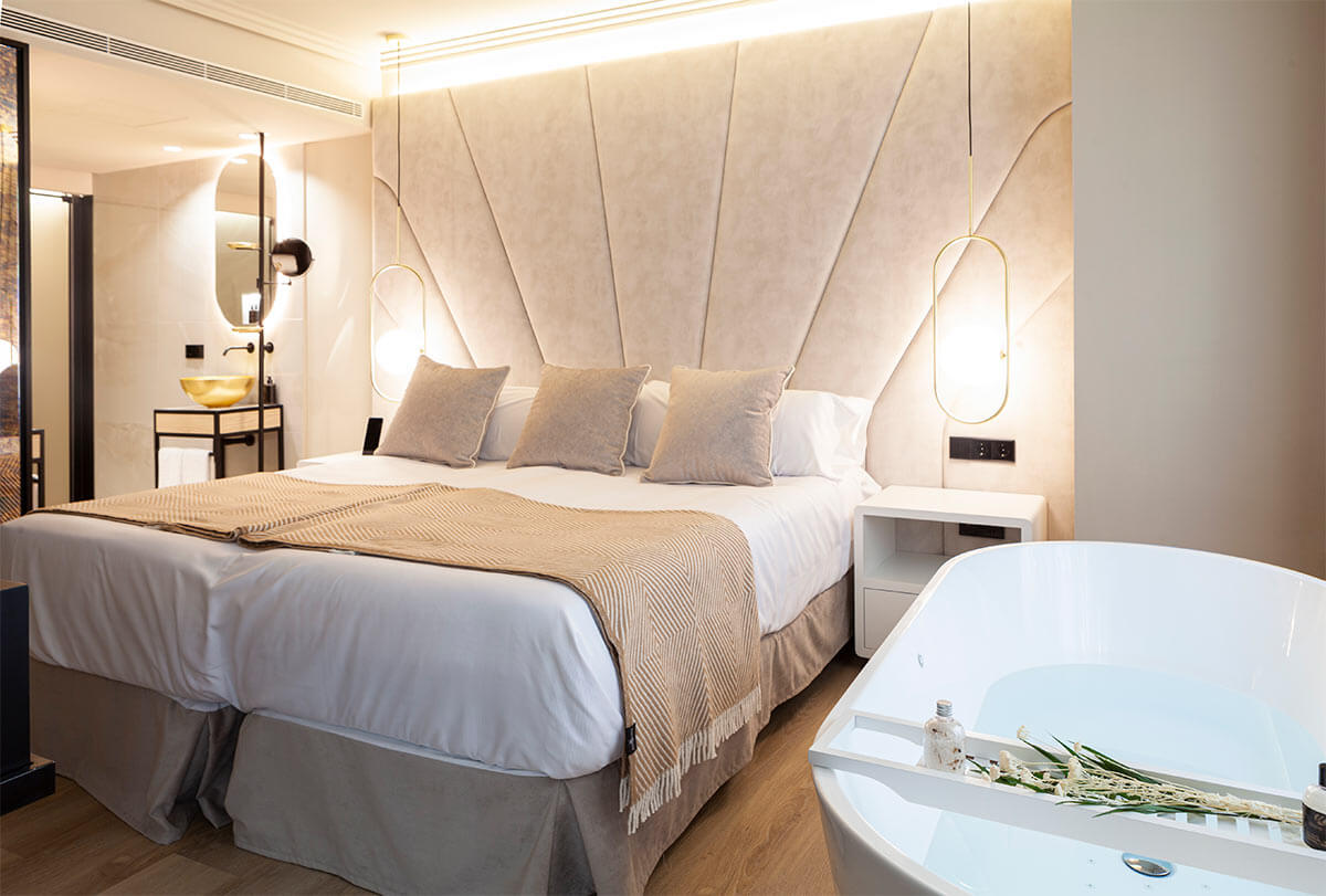 dal travel Nivia Born Boutique Hotel