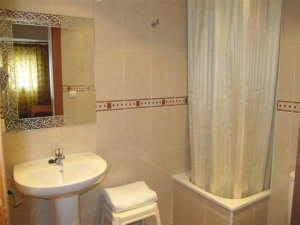 Hotel Hostal Y Apartamento Moli De Mar cazare Lloret del Mar