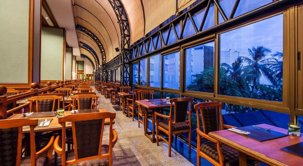 Hotel Cholchan Pattaya Beach Resort