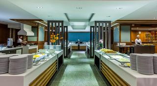 Cholchan Pattaya Beach Resort