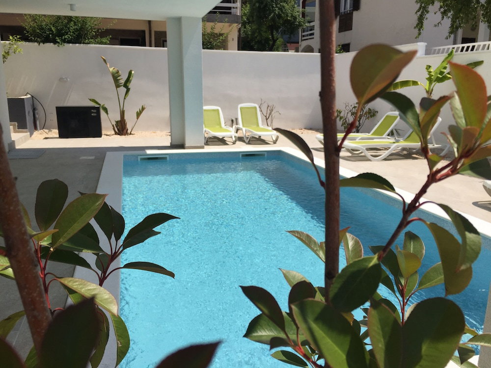 Hotel Diklo Beach Rooms