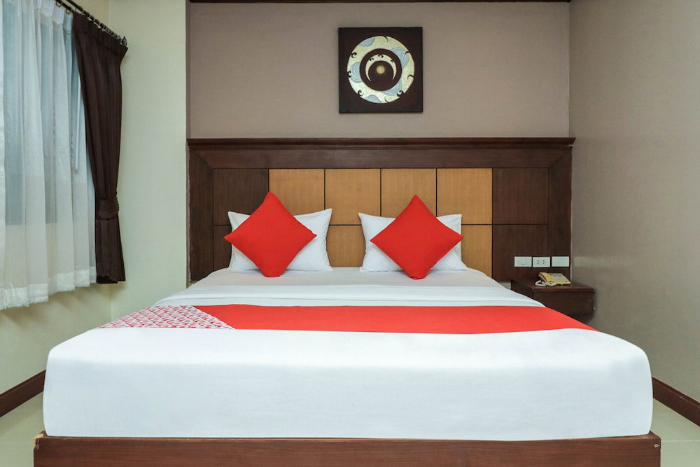 Natural Beach Hotel Pattaya