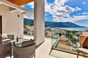 Hotel Lusso Mare cazare Budva