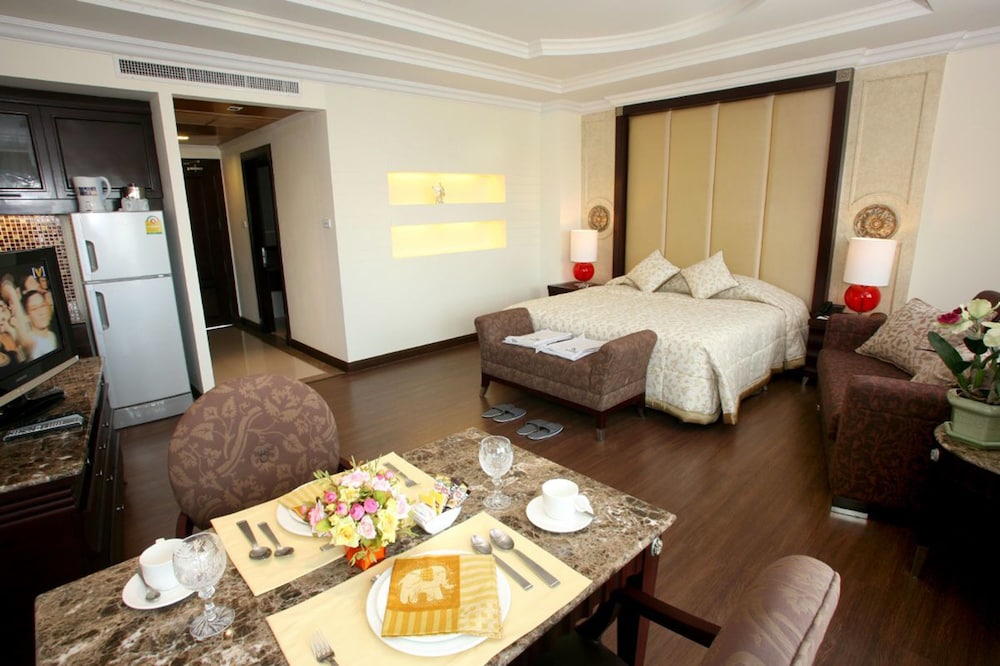 Lk Residence