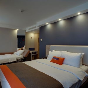 Hotel Holiday Inn Express Ljubljana By Ihg cazare Ljubljana