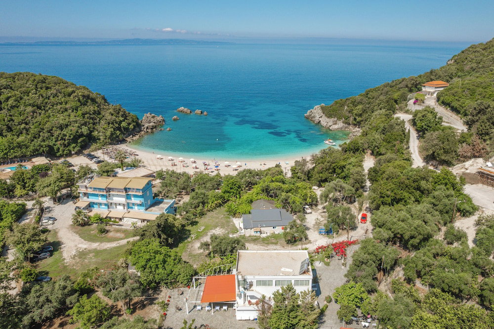 Hotel Theros Blu