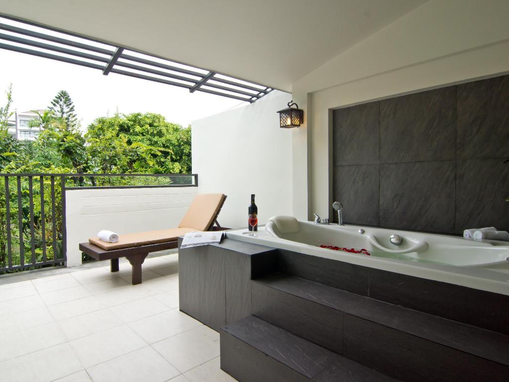 Hotel Sunshine Garden Resort