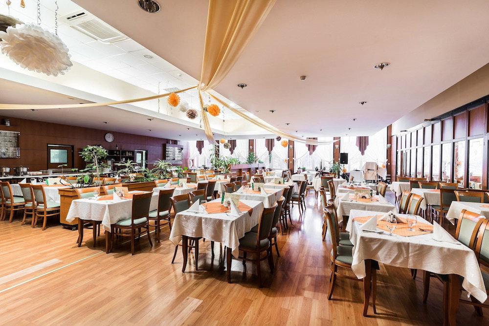 Hotel Baratsag Hajduszoboszlo Superior